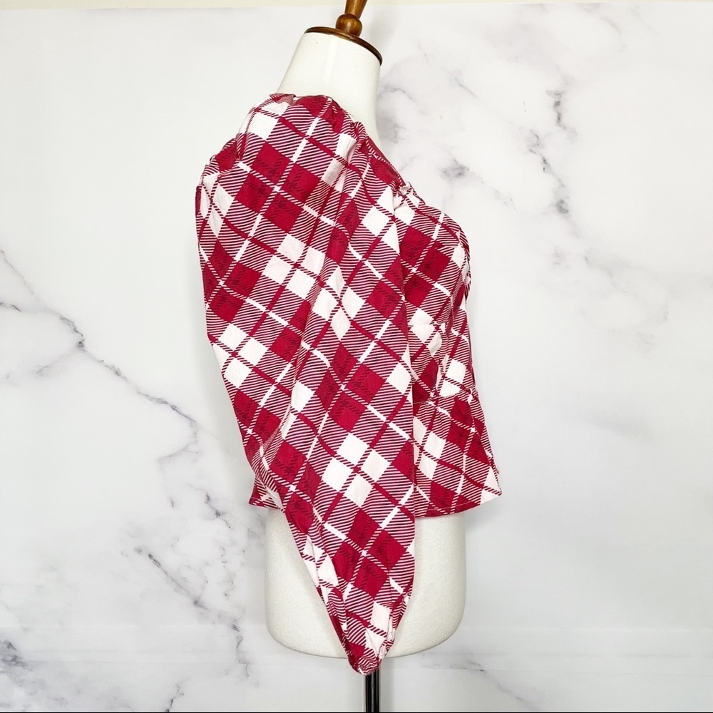 Rahi Blossom Top‎ in Red/White Dynasty Plaid - Picture 9 of 16